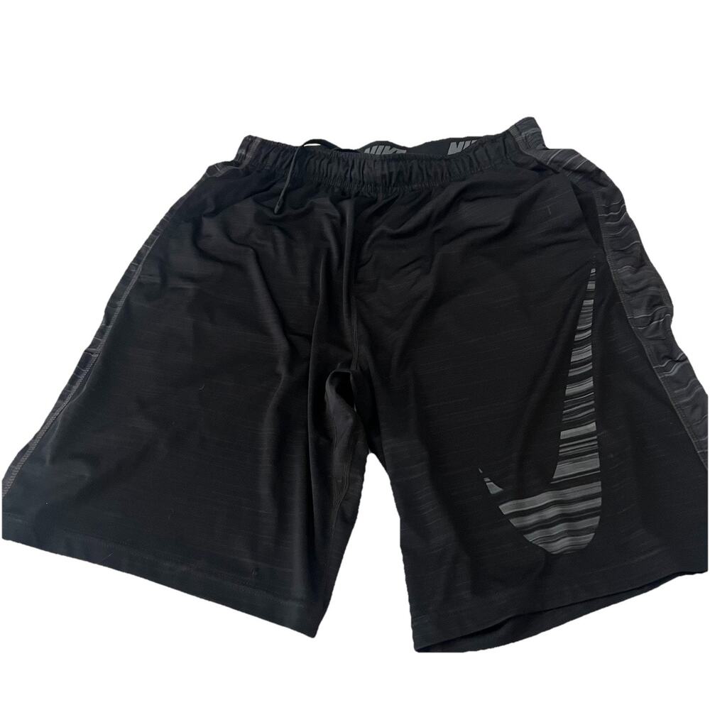 NIKE DRI-FIT Mens Black BASKETBALL Shorts w/Gray Striped Swoosh MEDIUM preowned